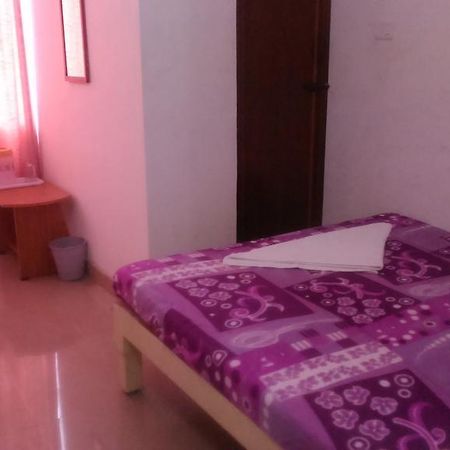 Galaxy Comforts Hotell Mysore Rom bilde