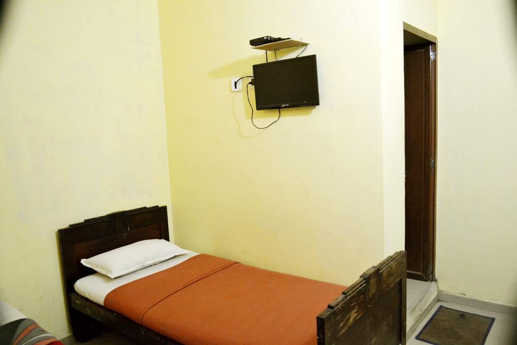 Galaxy Comforts Hotell Mysore Eksteriør bilde